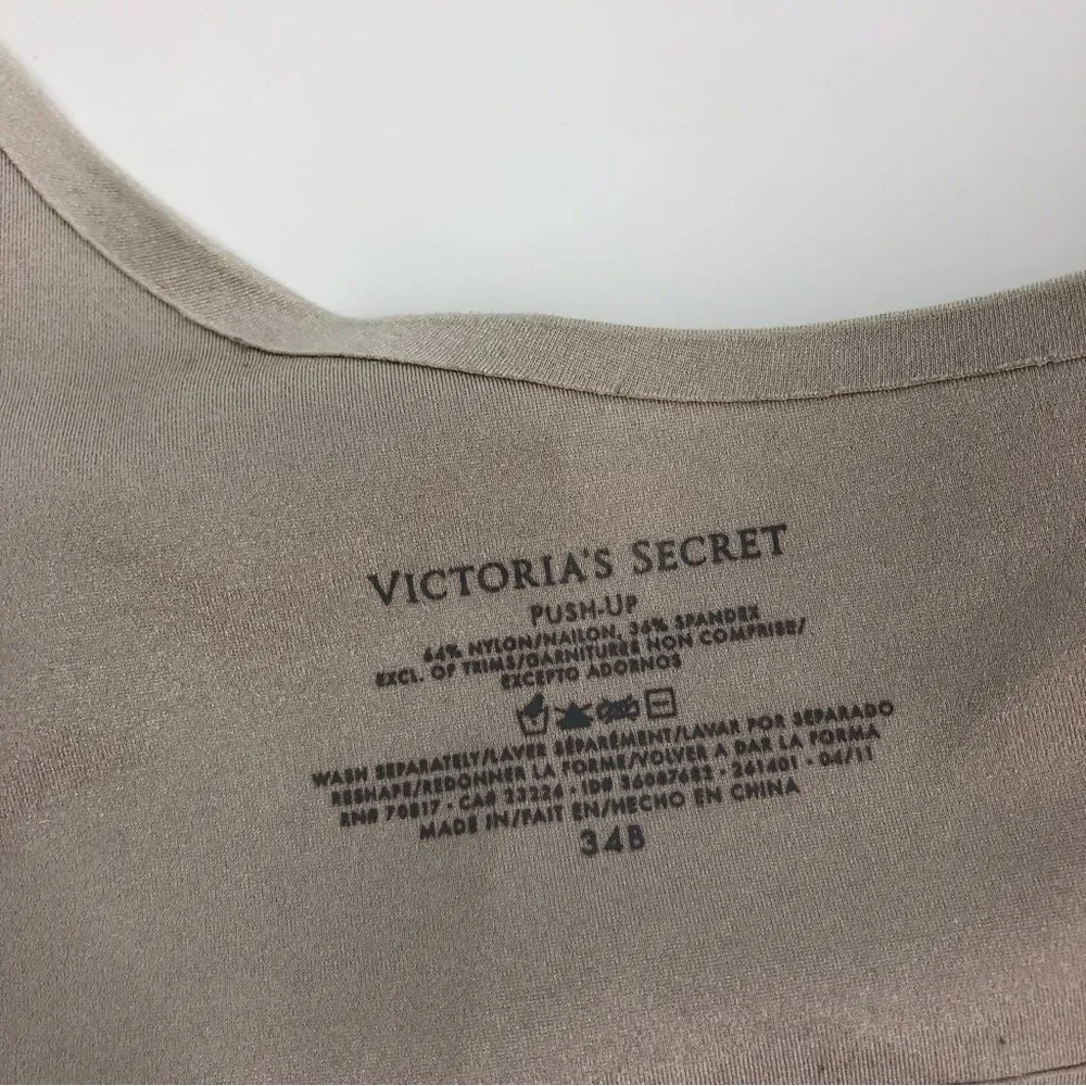 Victoria’s Secret‎ Silver Push Up Bra Size 34B